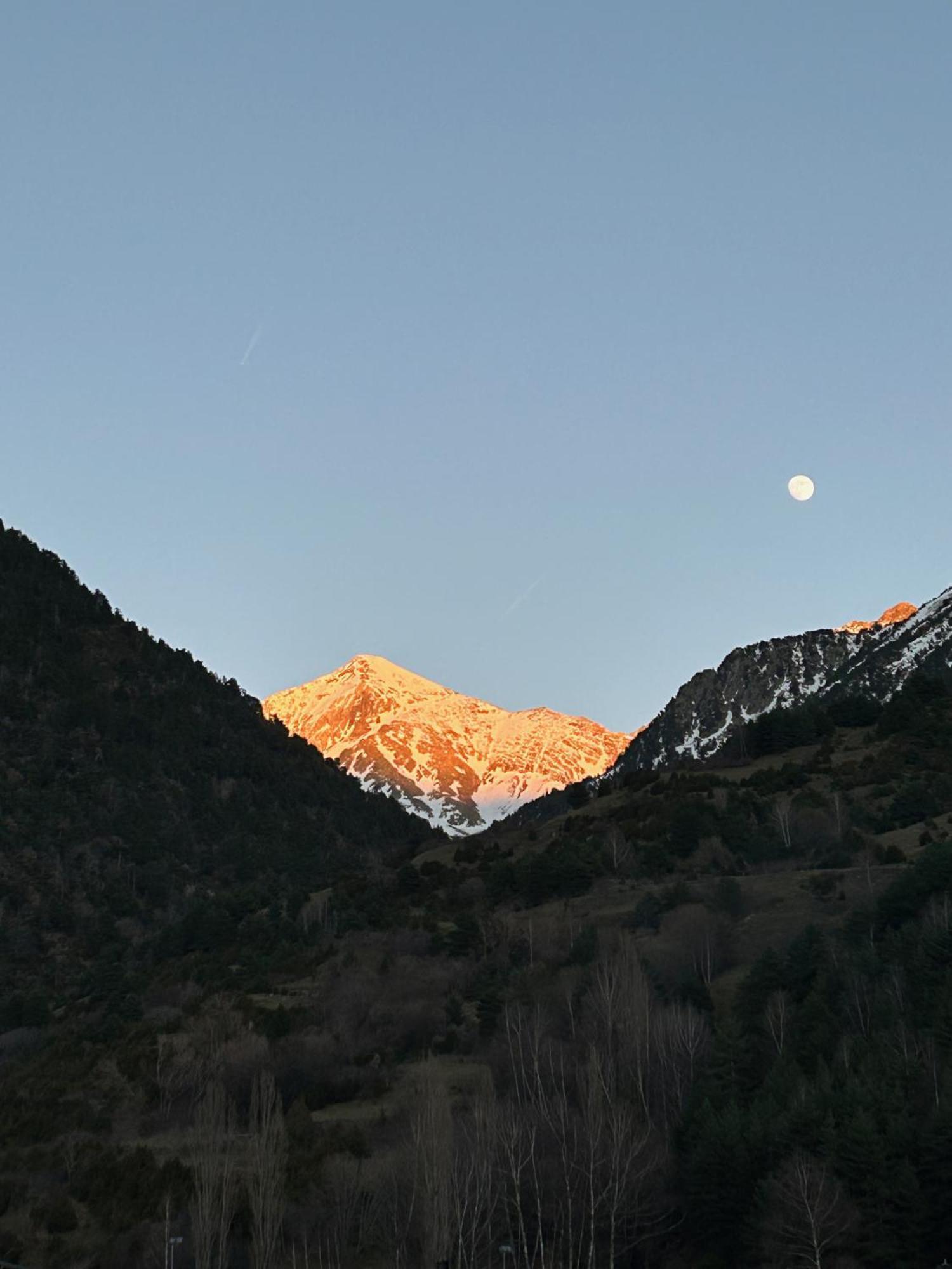 Sallent De Gallego - Formigal - Pirineos Sur Exterior photo